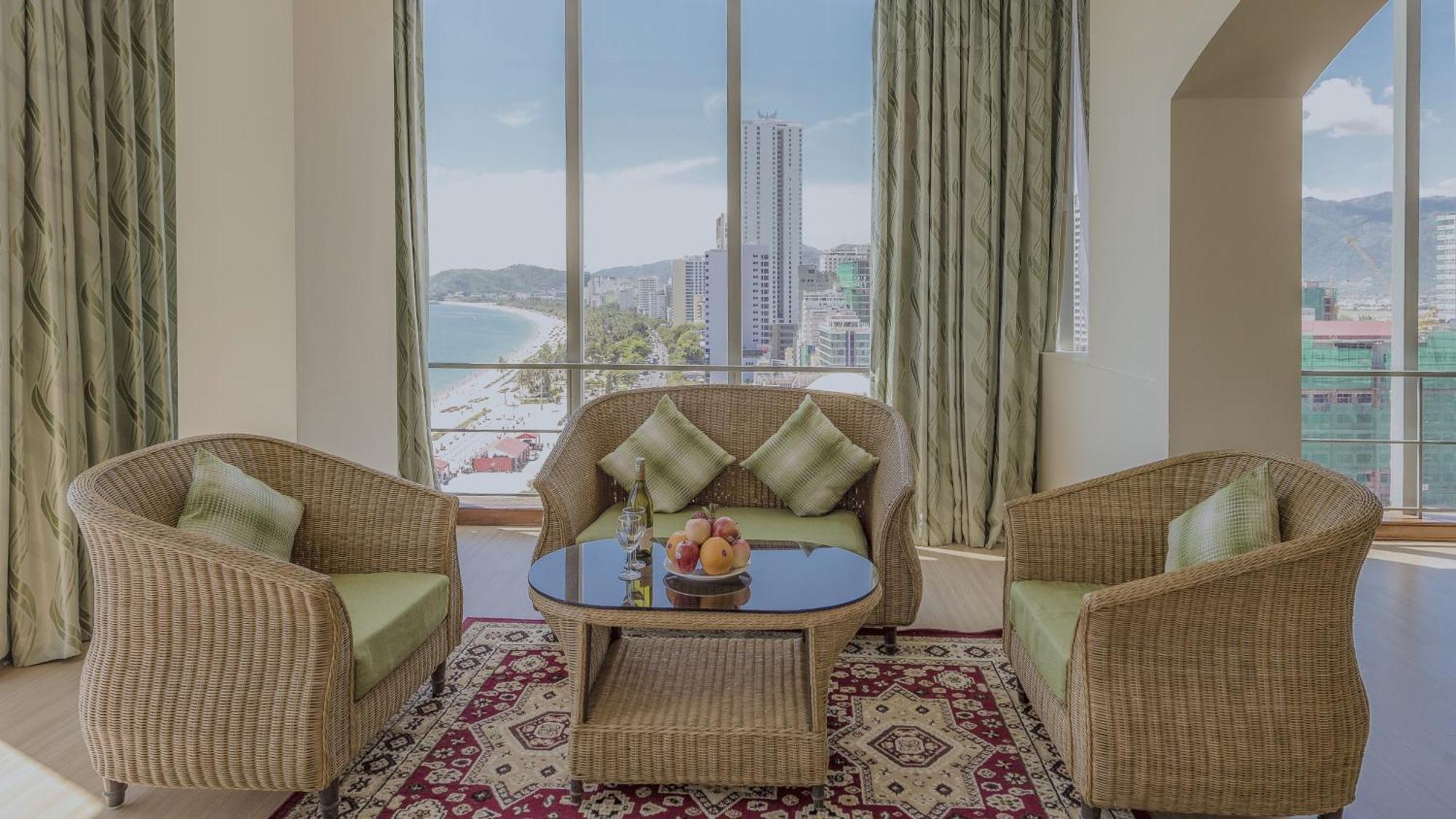 Nha Trang Lodge Hotel Нячанг