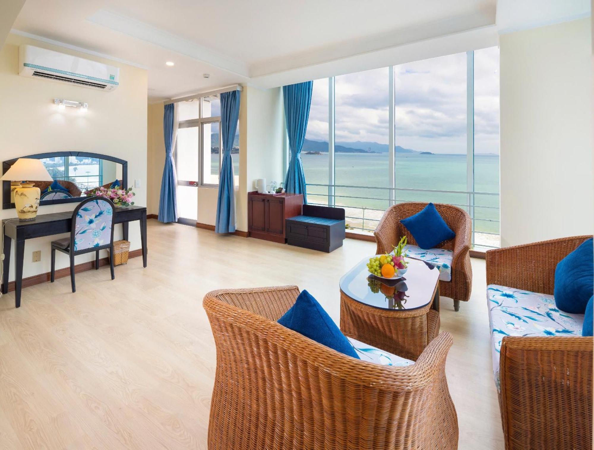 Nha Trang Lodge Hotel Отель