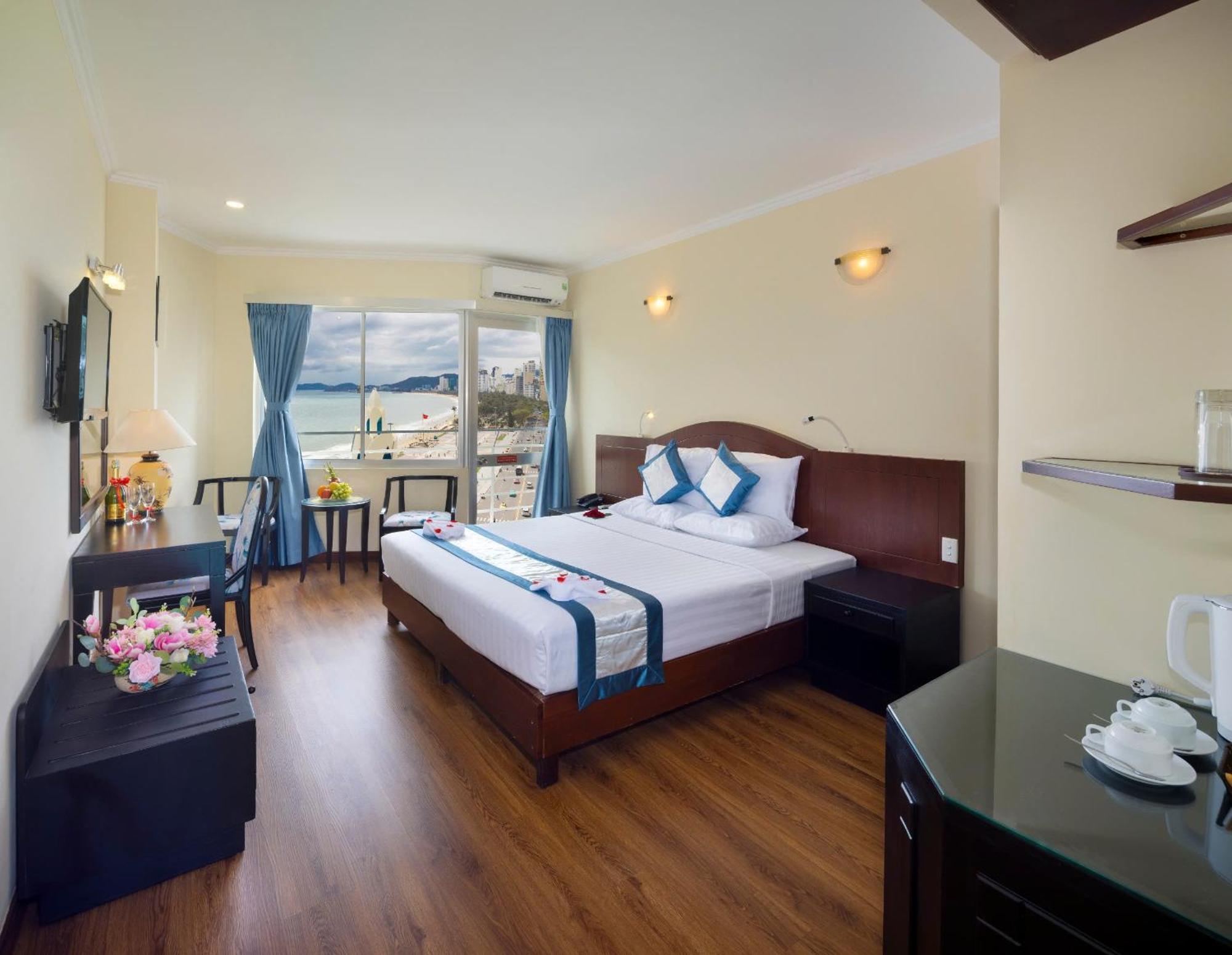 Отель Nha Trang Lodge Hotel
