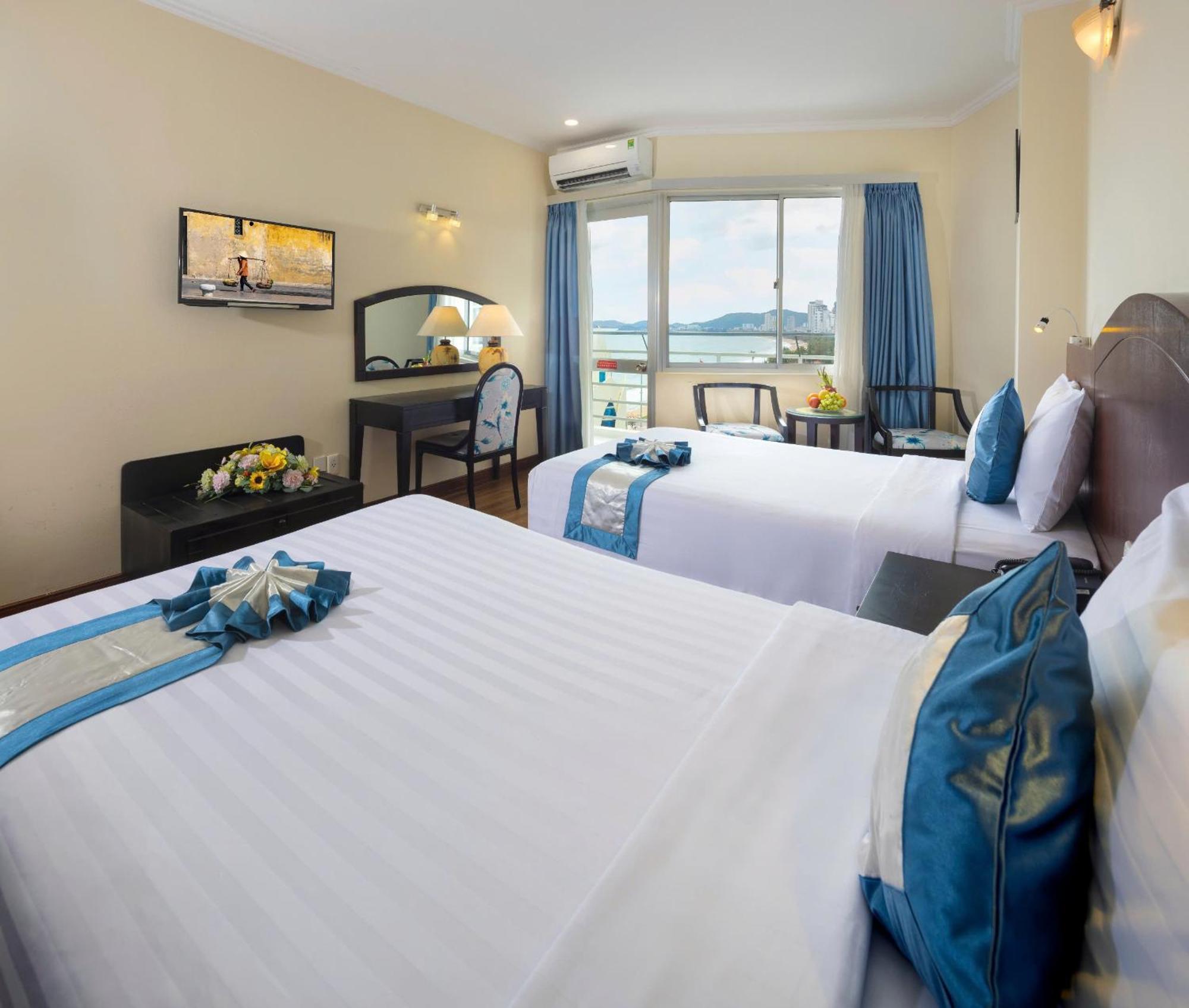 Отель Nha Trang Lodge Hotel 4*