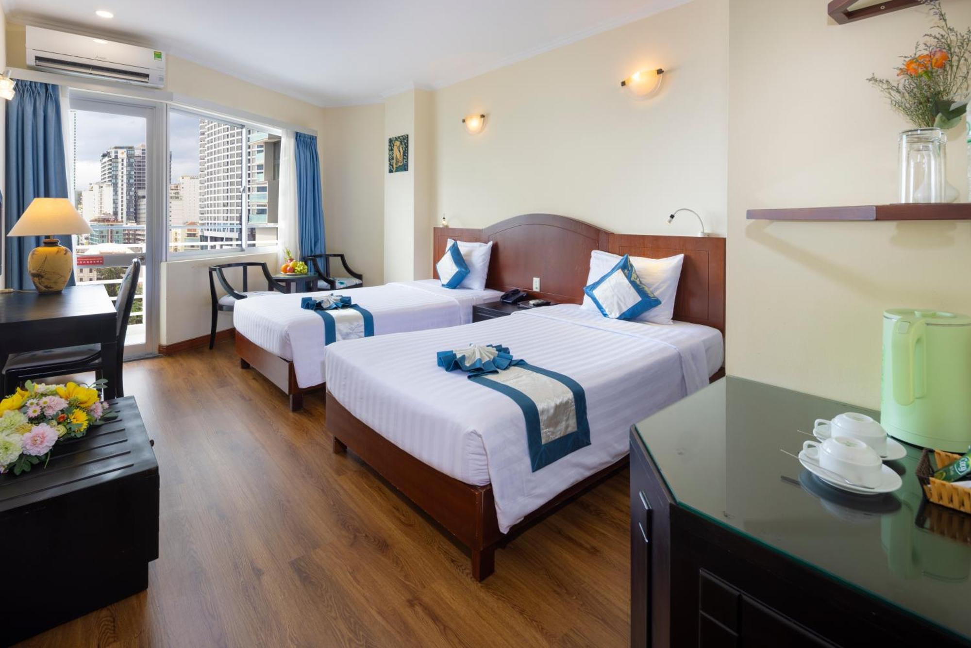 Отель Nha Trang Lodge Hotel Нячанг